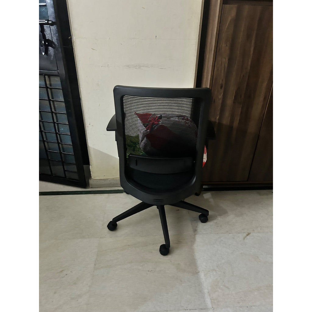 Featherlite Mesh Office Chair - used study-office in Ghaziabad - photo 3
