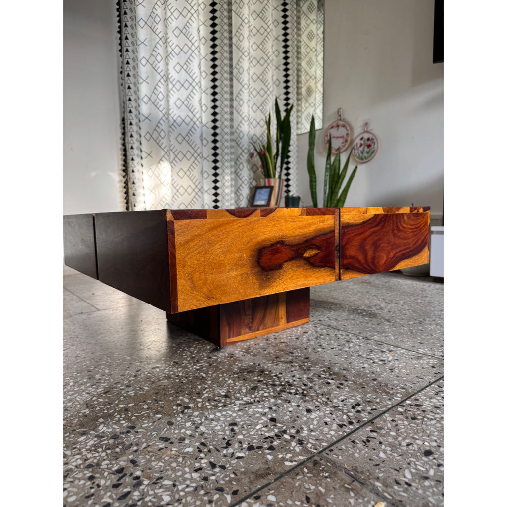 Sheesham Wood Square Coffee Table - used coffee table in Delhi - photo 2