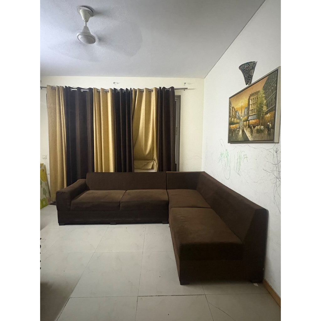Brown L-Shaped 7-Seater Sofa - used living room in Gurugram - photo 1