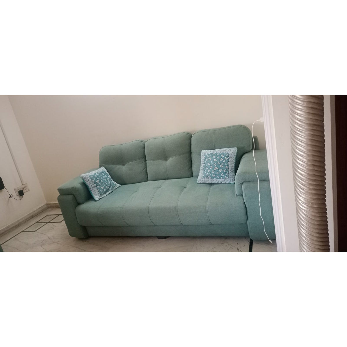 Teal 3+2 Sofa Set - used living room in Delhi - photo 3