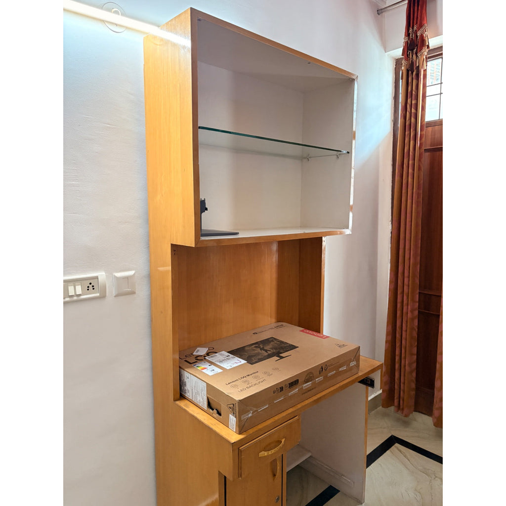 Computer Table with Shelf Unit - used study and office in Gurugram - photo 3