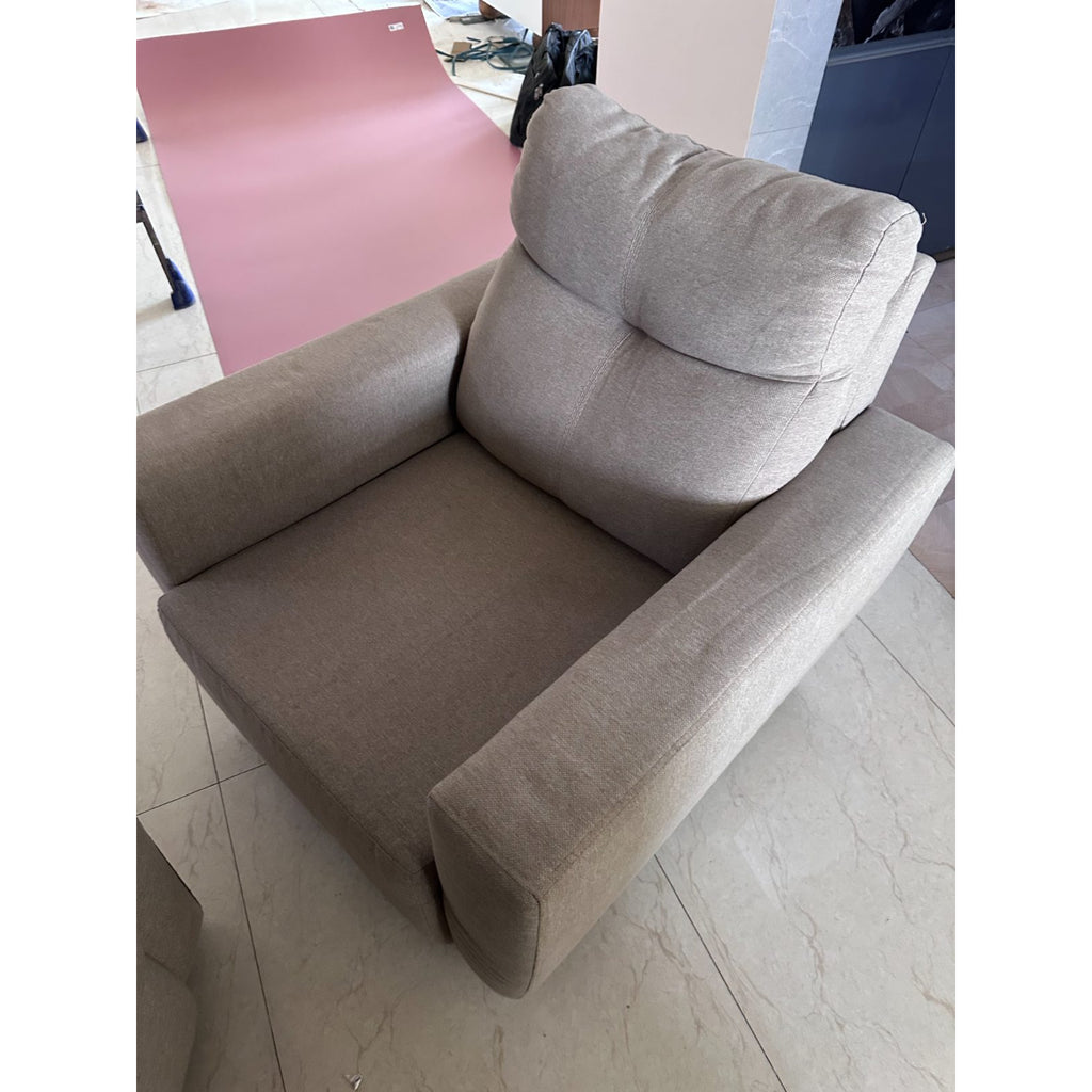 Beige 3+2+1 fabric sofa set - used living room in Delhi - photo 4