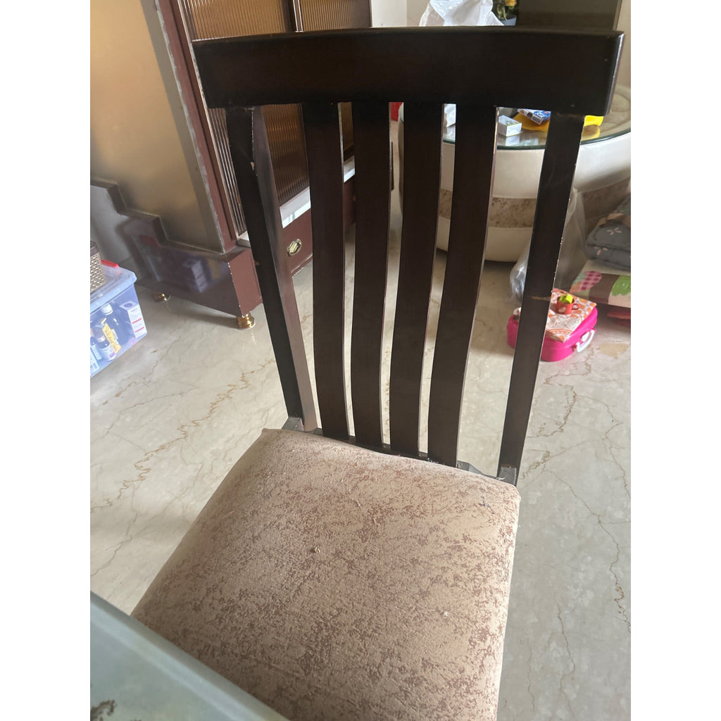 6 seater dining table - used furniture in Gurugram - photo 4