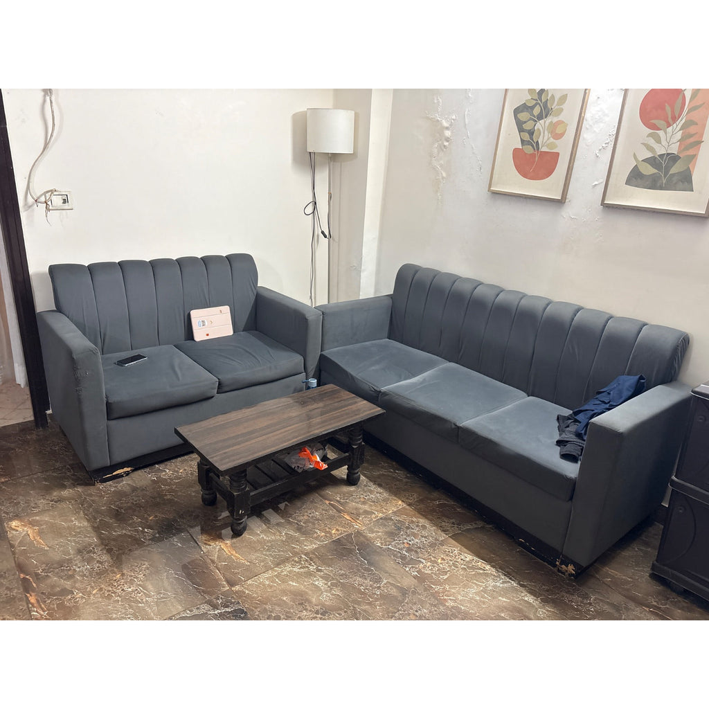 Grey Fabric 3+2 Sofa Set with Coffee Table - used living-room in Delhi - photo 1