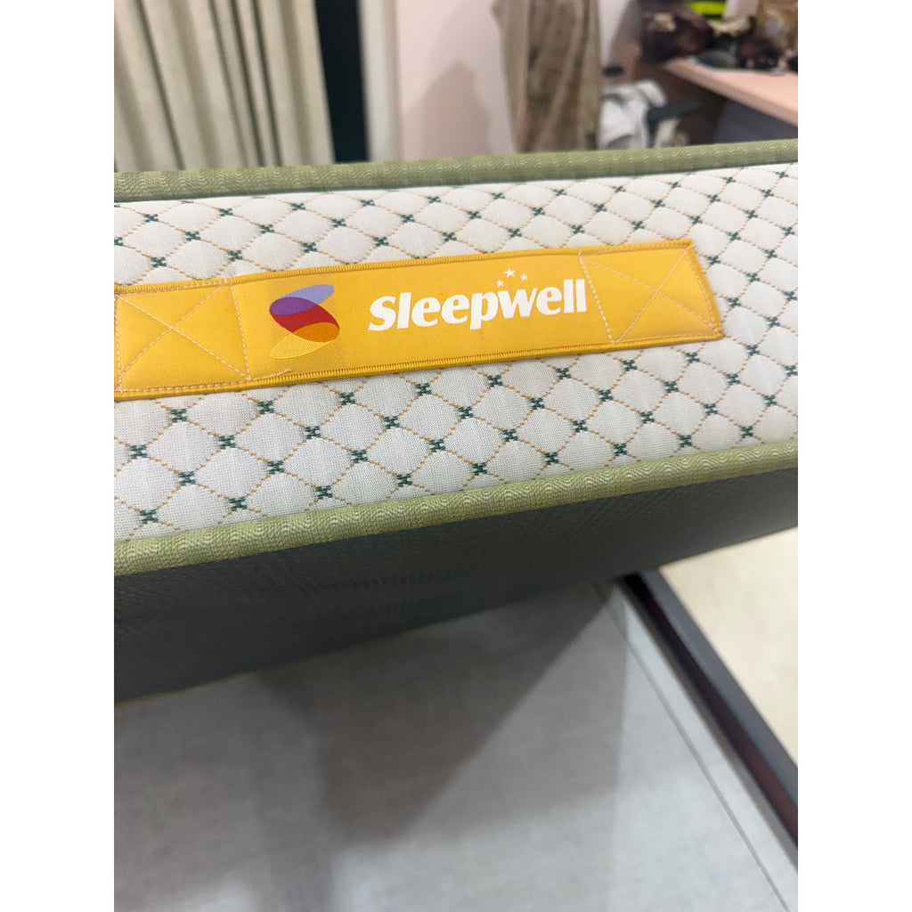 Sleepwell mattress pair - used mattresses in Gurugram - photo 3