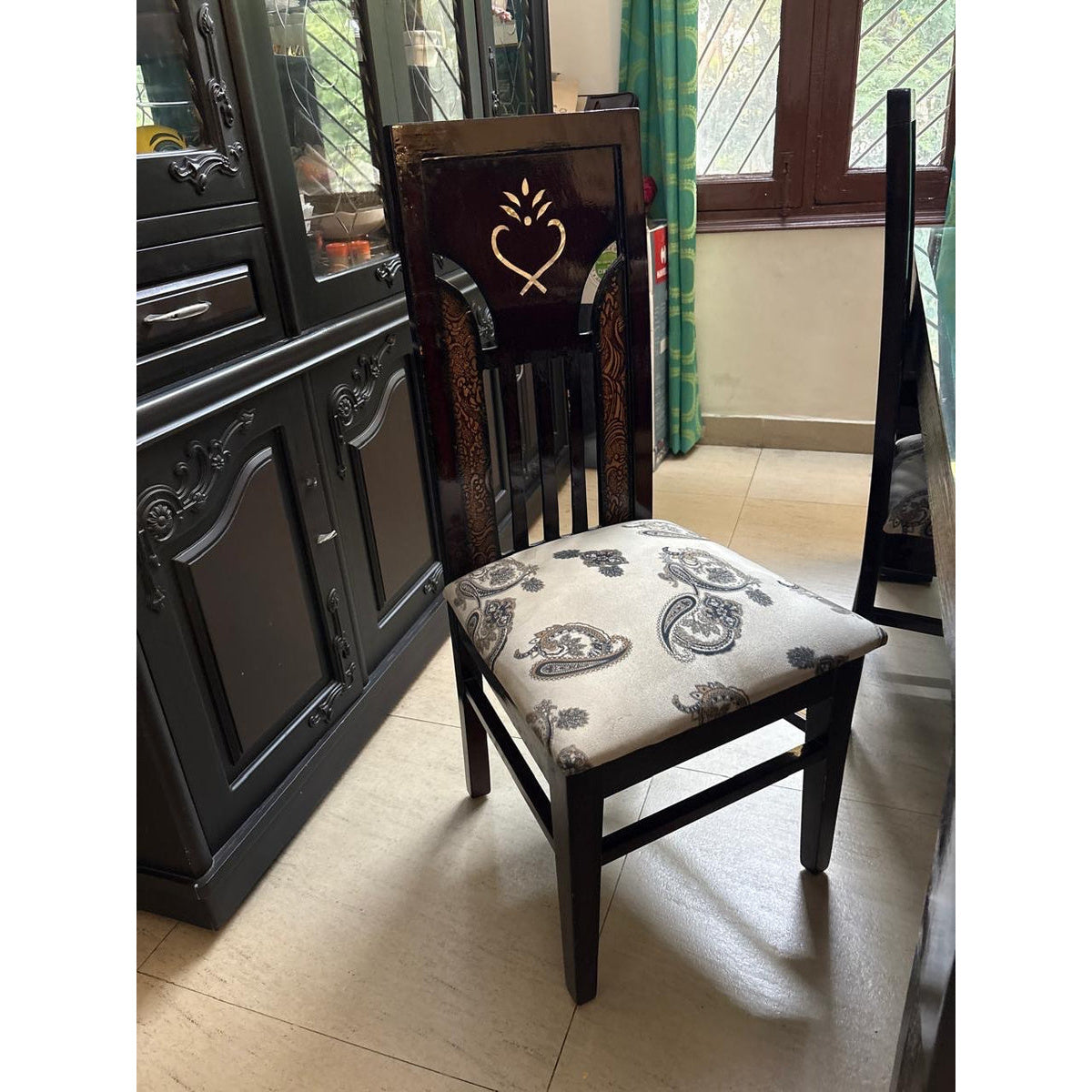 Glass-top wooden dining set with 6 cushioned chairs - photo 2