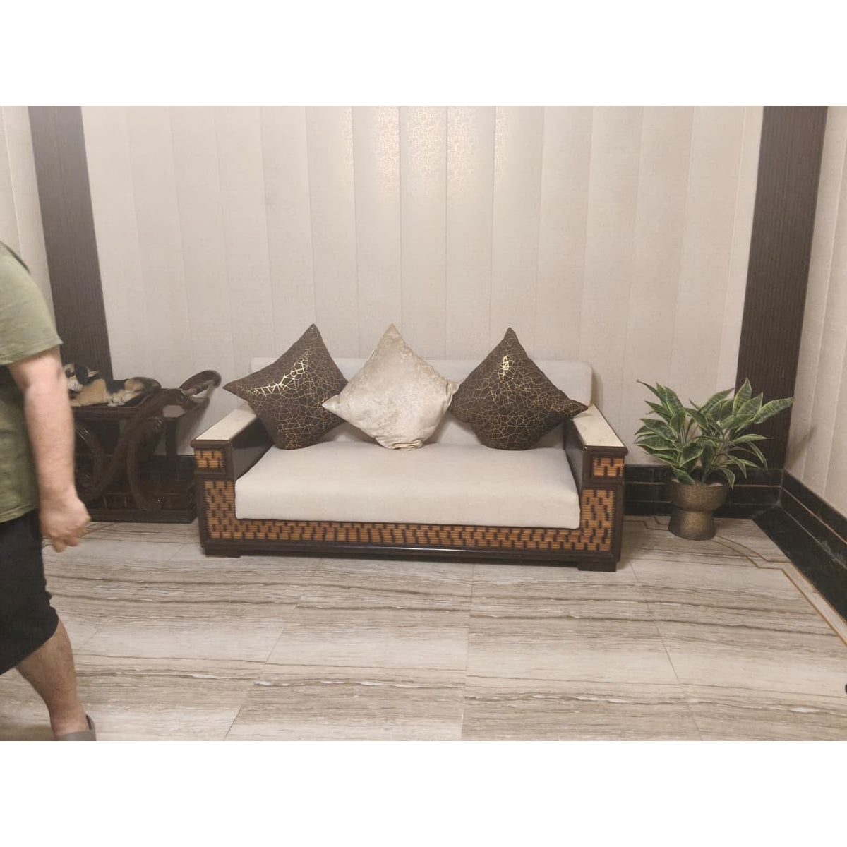 10-Seater Wooden Frame Sofa Set - used sofa in Gurugram - photo 1