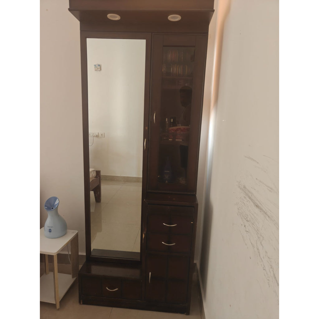 Wooden Dressing Table - used bedroom in Noida - photo 3