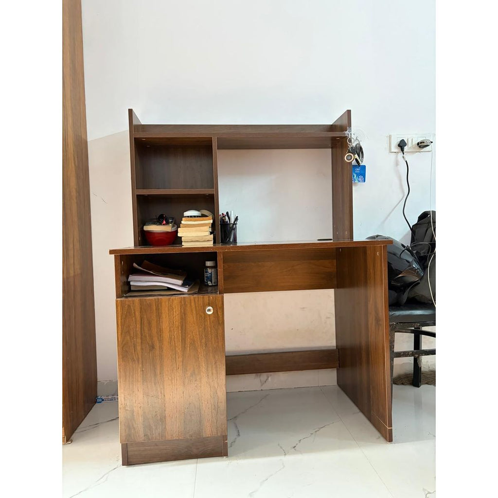 Wakefit Study Table with Chair - Front View