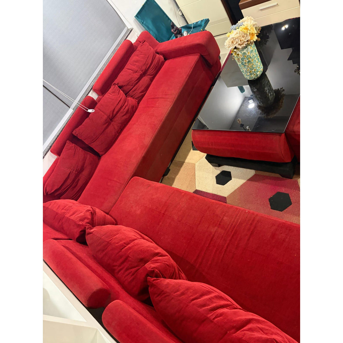 Red Sectional Sofa - used furniture or appliance in Gurugram - photo 5