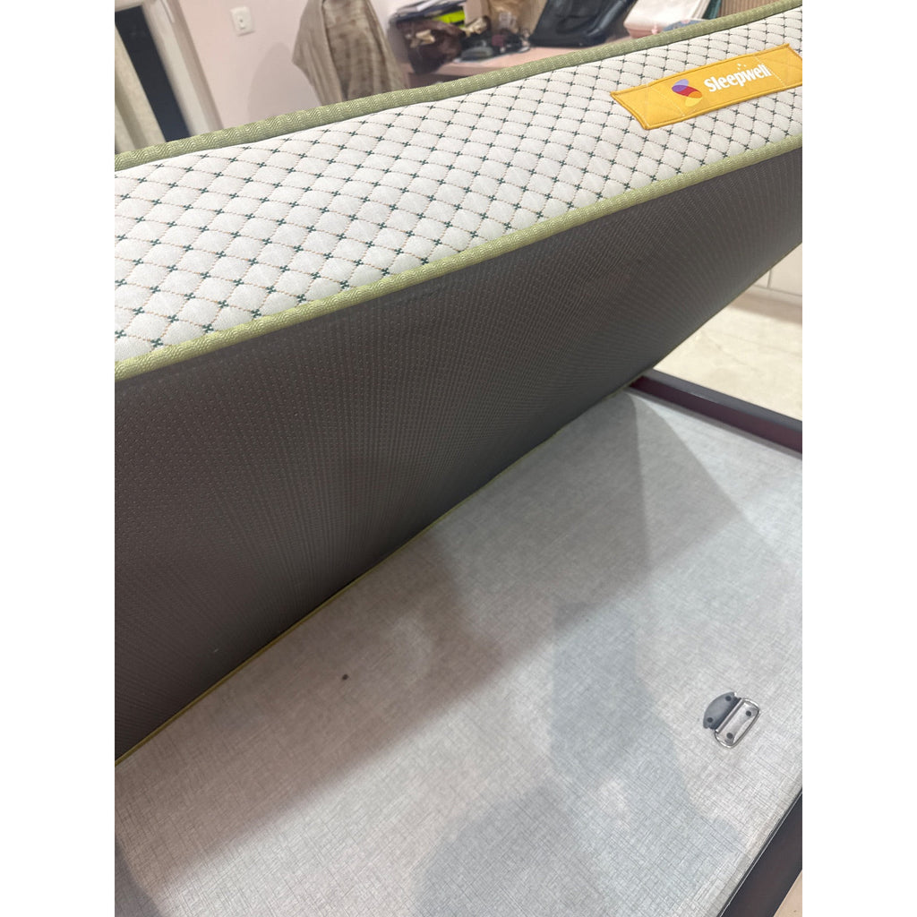 Sleepwell mattress pair - used mattresses in Gurugram - photo 2